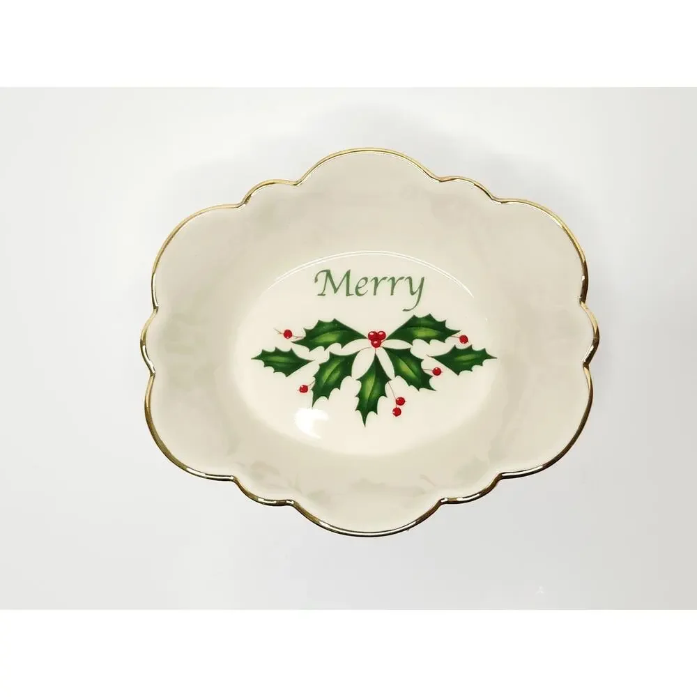 Lenox Holiday Merry Bowl Oval Fluted Dish Holly Christmas Candy Nut Dish